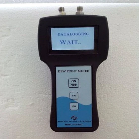 digital-dew-point-sensor-2.webp