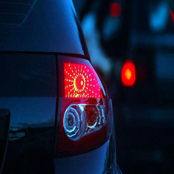 automobile-signal-blinkers-2.webp