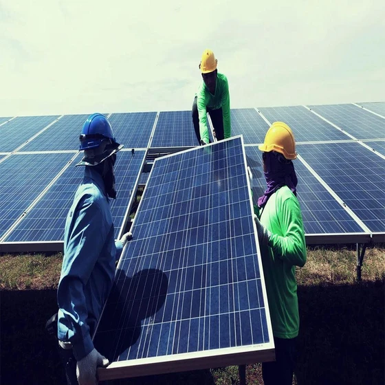 solar-high-performance-panel-2.webp