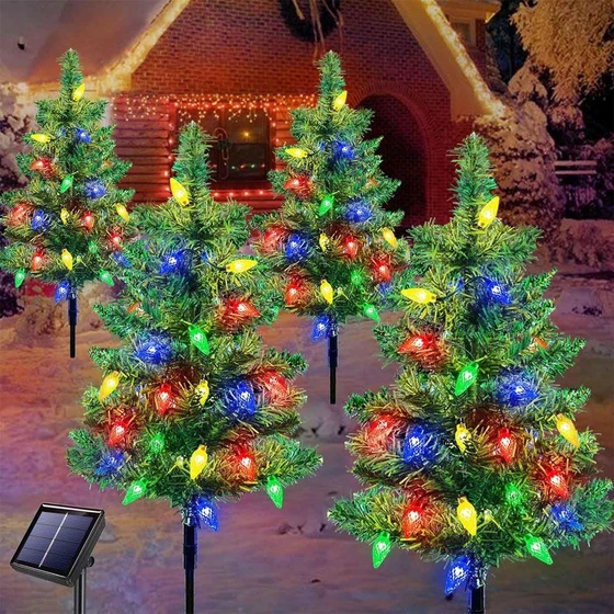 garden-solar-christmas-tree-1.webp