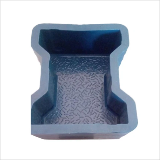 dumble-dotted-paver-mould-2.webp