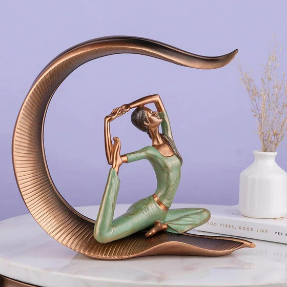 table-decor-showpiece-2.webp
