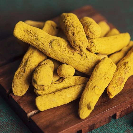 natural-dried-turmeric-2.webp