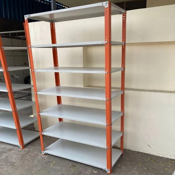 slotted-supermarket-angle-rack-2.webp