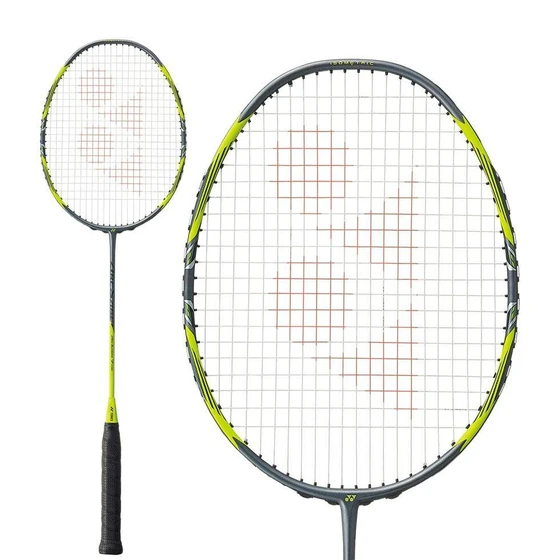 badminton-professional-rackets-2.webp