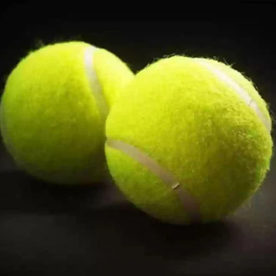 light-green-tennis-balls-2.webp