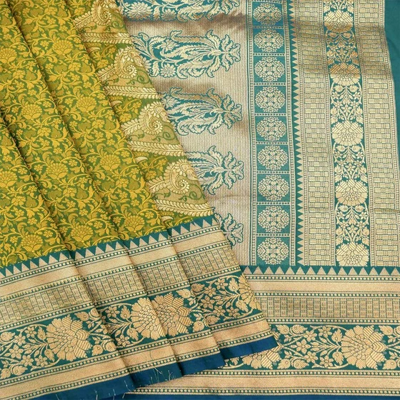 kadiyal-brocade-saree-2.webp
