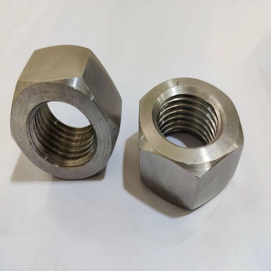 hex-heavy-nuts-1.webp