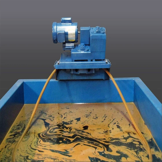 oil-skimmer-2.webp