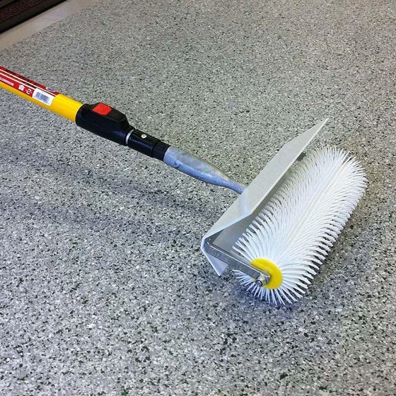 polypropylene-spike-roller-2.webp