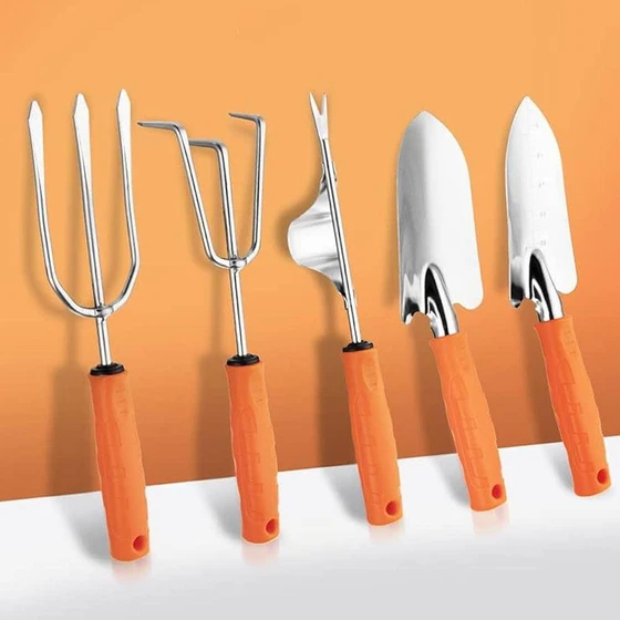 garden-hand-tools-2.webp