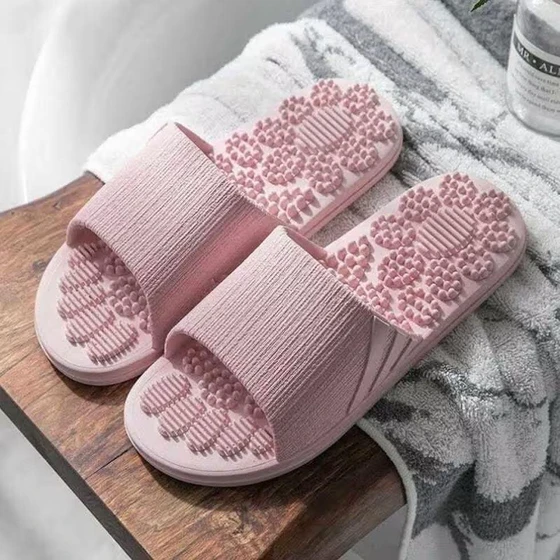acupressure-massage-slipper-2.webp