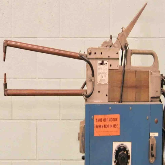 spot-welder-2.webp