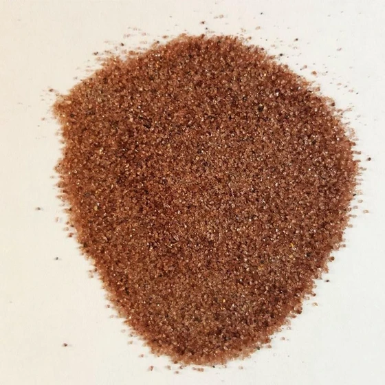 garnet-red-sand-1.webp
