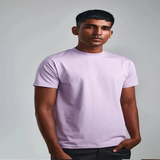 regular-t-shirt-2.webp
