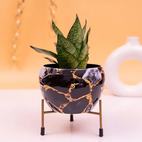 marble-planter-pots-2.webp