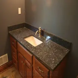 Brown Granite, Color Crystal Yellow