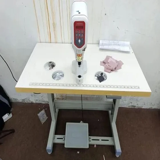 electric-snap-button-machine-1.webp