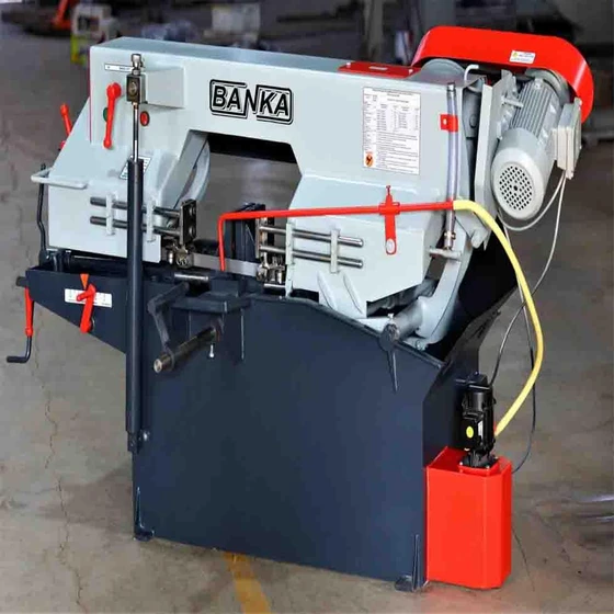 bandsaw-machine-2.webp