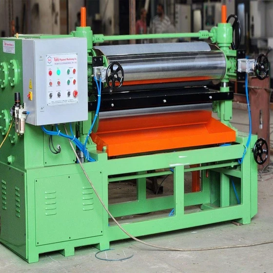 glue-spreading-machine-2.webp