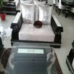 Brown Glass Designer Center Table, Glass Thickness 10 mm