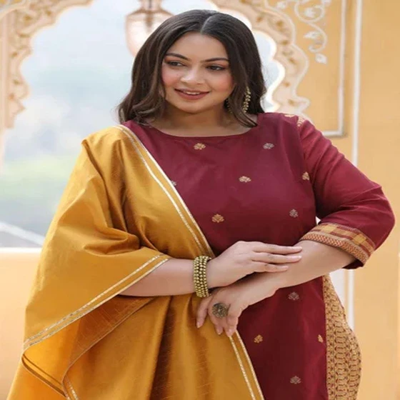 jacquard-woven-kurta-set-2.webp