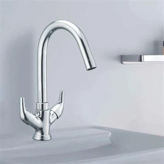 central-hole-basin-mixer-tap-2.webp