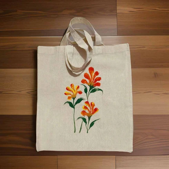 hand-painted-carry-bag-2.webp