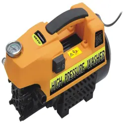 Diesel Engine Operated Car Washer Machine, Water Flow 10 Litre per minute