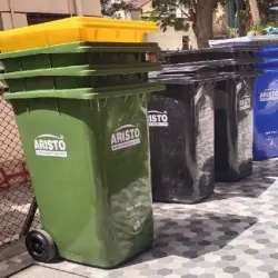Wheeled Garbage Bin, Brand Mmn