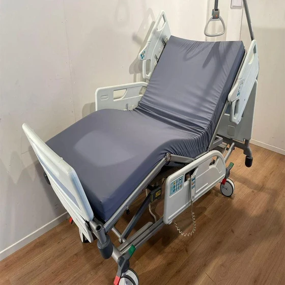 electric-medical-bed-2.webp