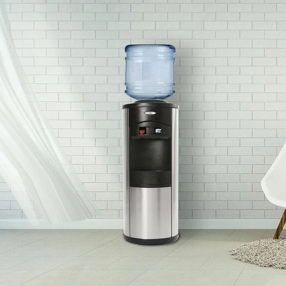standing-bottled-water-cooler-rent-2.webp