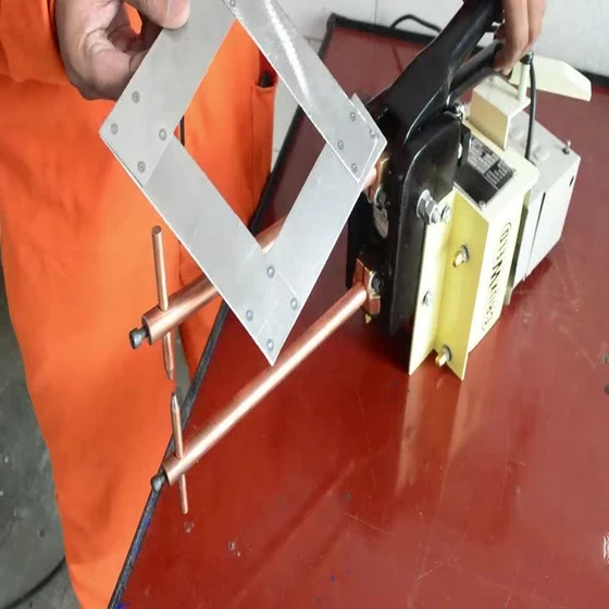 portable-hand-held-spot-welder-2.webp