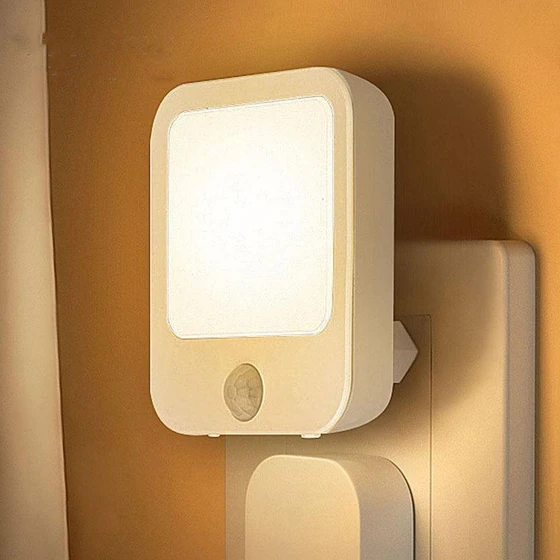 wireless-motion-sensor-night-light-2.webp