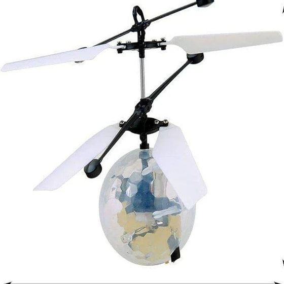 flying-helicopter-ball-2.webp