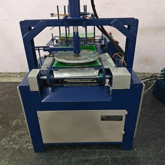 automatic-buffet-plate-making-machine-1.webp
