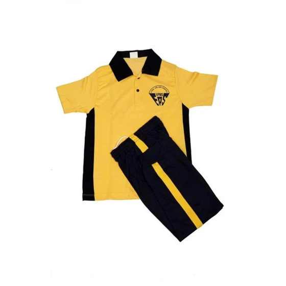 pt-girl-school-uniform-2.webp