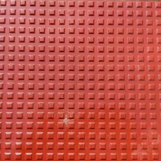 chequered-paving-tiles.webp