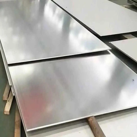 polished-ss-304-mirror-finish-sheet-2.webp
