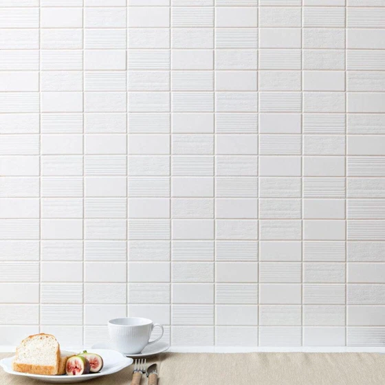 white-mosaic-wall-tiles-2.webp