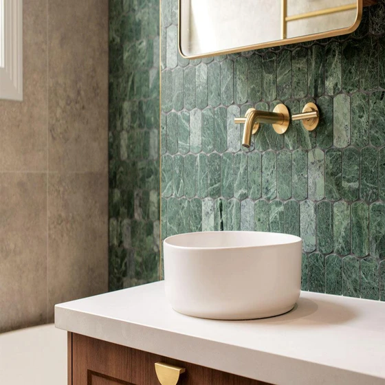 green-mosaic-wall-tiles-2.webp