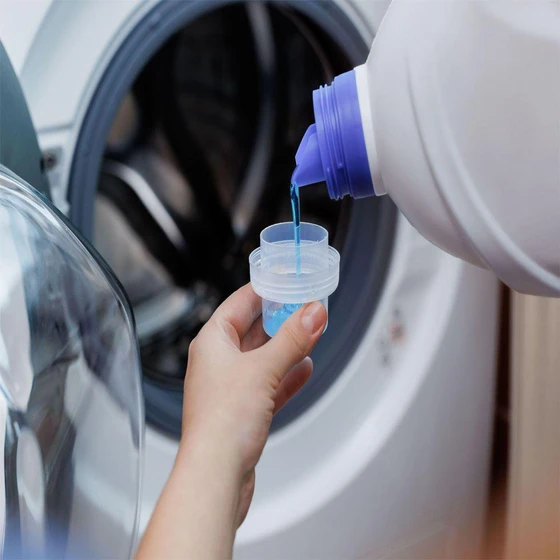 dr.-home-liquid-laundry-detergent-2.webp