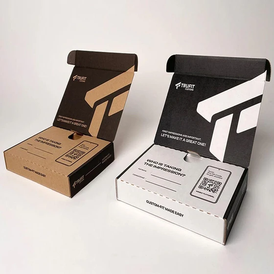 bold-graphic-printed-corrugated-box-2.webp