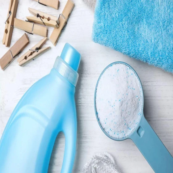 whitenease-laundry-machine-detergent-2.webp