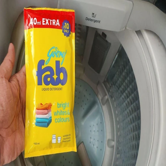 godrej-liquid-detergent-quick-wash-2.webp