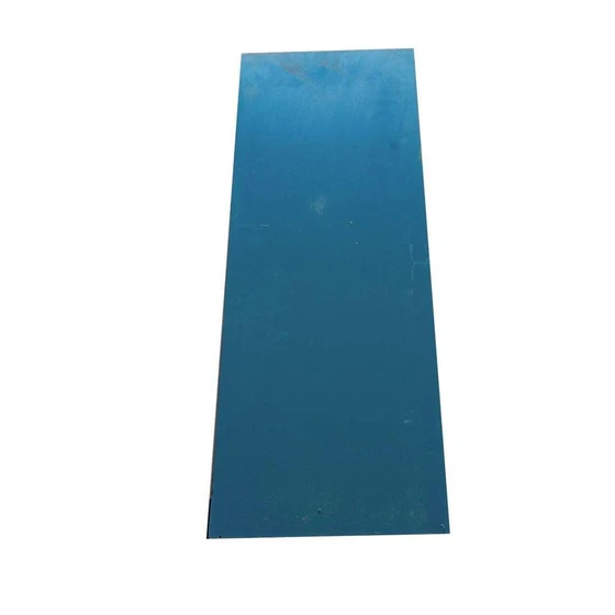 blue-laquered-glass-2.webp