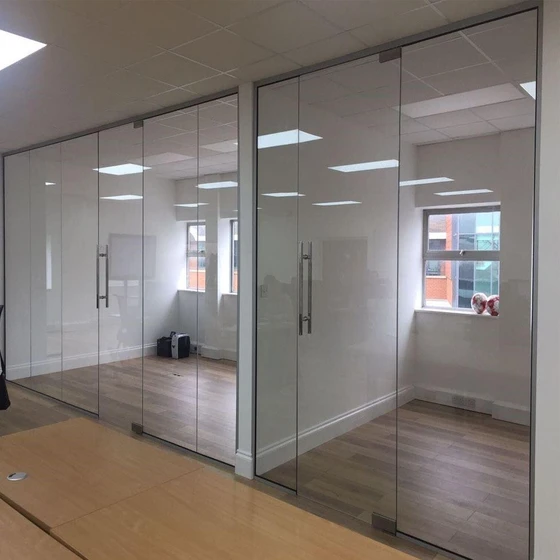 laminate-transparent-glass-2.webp