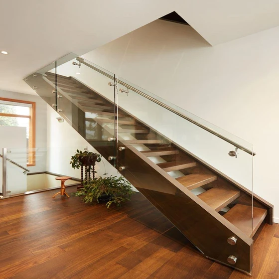 modern-glass-railing-1.webp