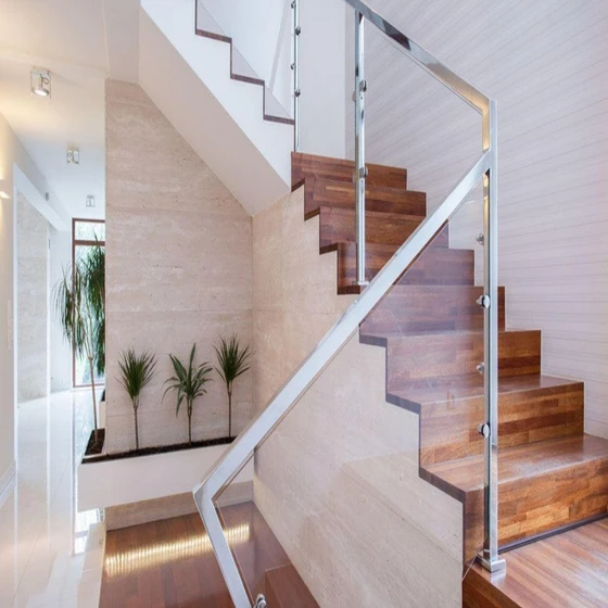 designer-staircase-railing-2.webp