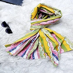 Women Trendy Scarves